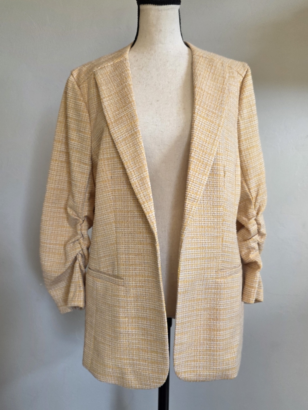 NWT Skies Are Blue Ruched 3/4 Sleeve Tweed Blazer Yellow/Cream Plaid Size Large